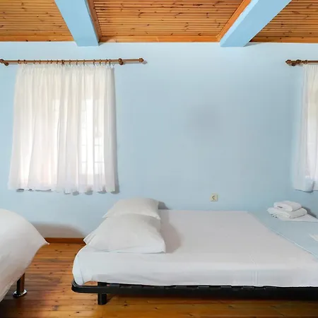 Small House - Panagia Village